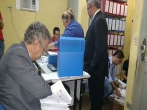 Judiciário determina a manutenção de afastamento de prefeito