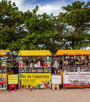 Prefeitura anuncia datas de entrega dos alvarás para ambulantes do Massayó Verão