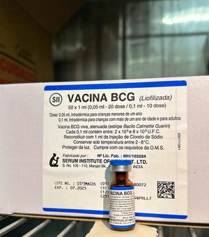 Sesau reforça importância de pais levarem crianças para tomar a vacina BCG