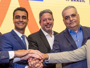 Aliança do PL com Arthur Lira freia negociações entre Gaspar e JHC