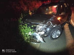 Colisão traseira é registrada na AL-130 e deixa feridos, em Pão de Açúcar