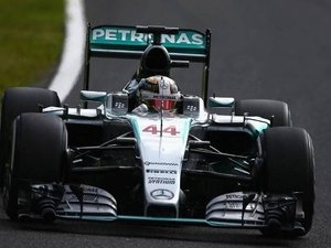 Mercedes processa engenheiro por roubo de dados sigilosos