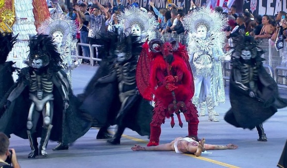 Globo mostra satanás vencendo Jesus em Desfile de Carnaval e sofre críticas: ‘Canal do diabo’