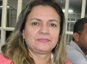 Morre a jornalista Edinaura Wanderley