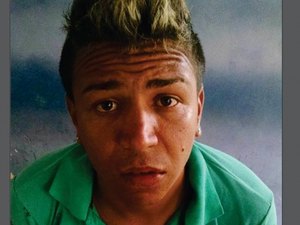 Jovem é preso após esfaquear menor