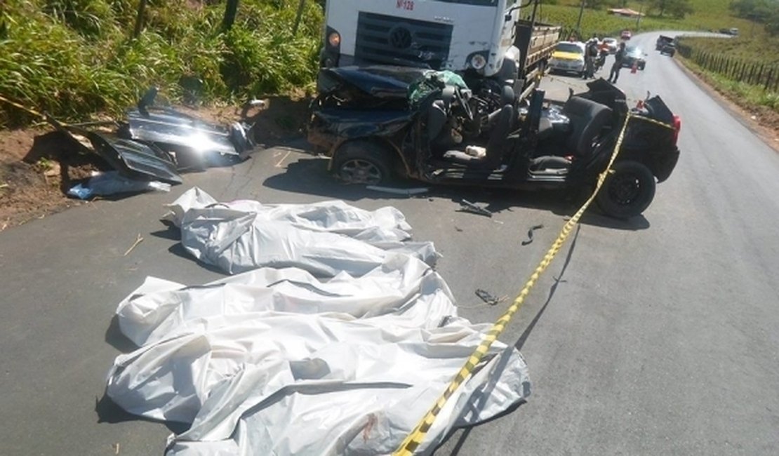 IML identifica vítimas de acidente em Traipu