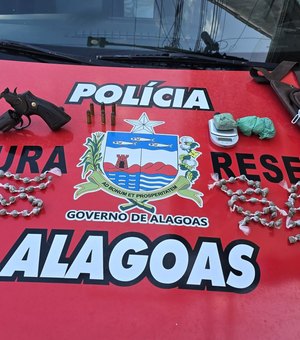Operação policial prende homem com arma e drogas na zona rural de Flexeiras