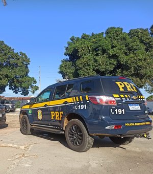 Polícia Rodoviária Federal prende mulher por receptação, em Igaci