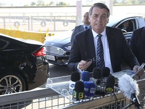 Bolsonaro 'prevê' acusação: 'Está para estourar um problema'