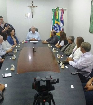 Rogério Teófilo anuncia investimentos para esporte amador