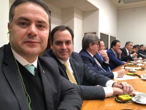 Renan Filho e Paulo Câmara discutem desenvolvimento sustentável de AL e PE