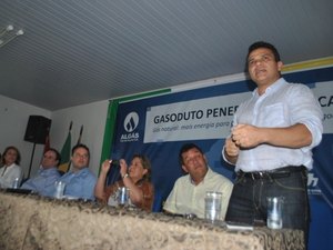 Ricardo Nezinho participa de evento sobre gasoduto