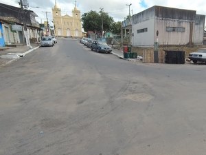 Após discussão, homem é ferido por pedaço de vaso sanitário e madeira, em Arapiraca