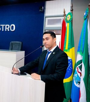 Vereador denuncia quebra de contrato da Sesau que afeta famílias de crianças atípicas