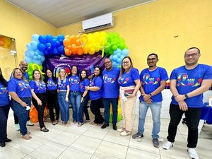 Em Messias, secretária sai em defesa dos profissionais da educação: ‘nós exigimos respeito’