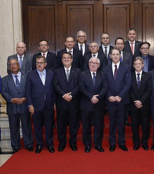 Tutmés Airan participa de encontro de presidentes dos Tribunais de Justiça