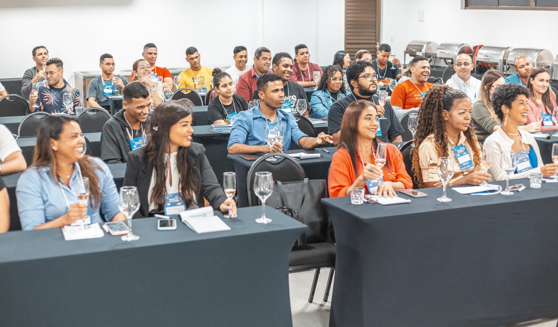 Em um ano de atuação, Escola do Turismo gera emprego, renda e oportunidades para alagoanos