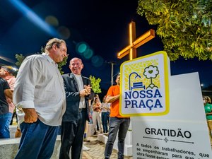 Moradores do Pau D'arco recebem área de lazer e convivência social