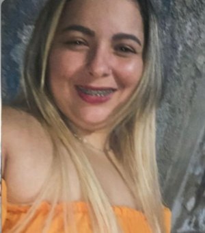 Dona de churrasquinho é morta a tiros no Conjunto Joaquim Leão, em Maceió