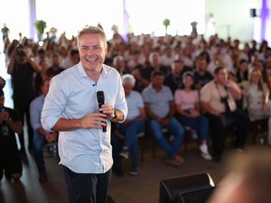 Renan Filho destaca avanço da ponte de Penedo e prevê mudança econômica no Sul de AL