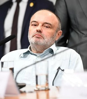 Moraes mantém preso homem que tentou explodir bomba em aeroporto no DF