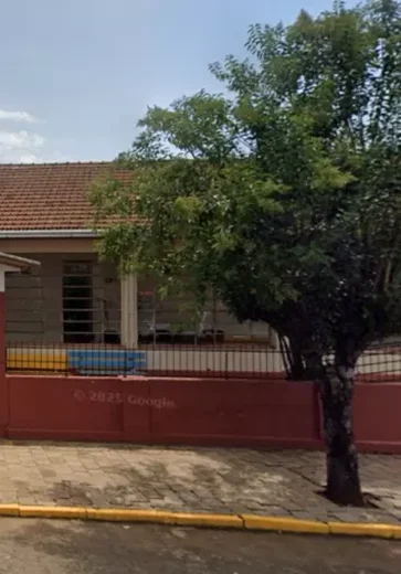 Adolescente entra em escola com facão, mata criança e deixa feridos no RS