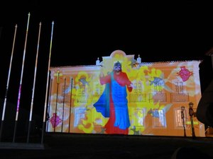 Penedo Luz apresenta vídeo mapping e shows na Praça Barão de Penedo nesta quinta-feira, 15