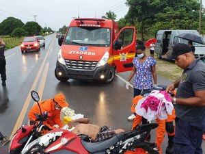 Colisão entre motos deixa feridos na AL 101 Norte em Maragogi