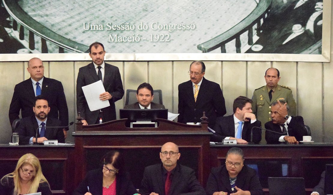 Deputados estaduais mantém veto do Governo sobre rateio do Fundeb