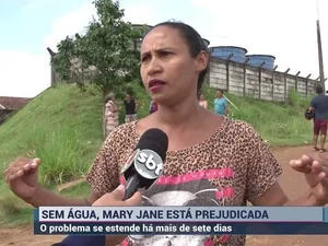 Mulher reclama da falta de água e viraliza: “Não lavo a Mary Jane”