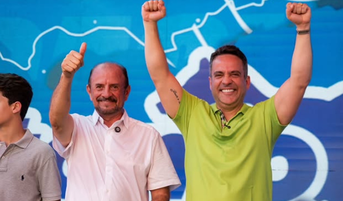 Aliança com Renan aproxima prefeitos da família Albuquerque do governo