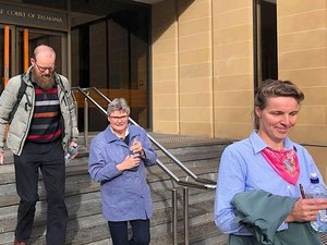 'É contra vontade de Deus': família cristã que se recusava a pagar imposto é condenada na Austrália