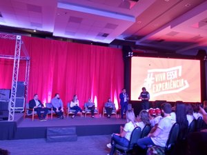 Agentes de viagem conhecem atrativos turísticos de AL durante evento internacional 