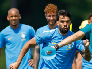 Sem Neymar, Brasil finaliza preparação para estreia na Copa no sábado
