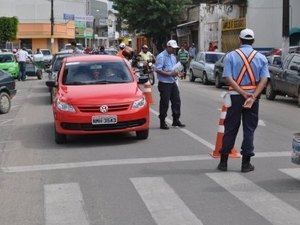 Agentes da SMTT são ameaçados e  acusado é preso em flagrante