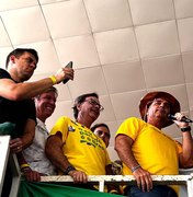 Cabo Bebeto recepciona Flávio Bolsonaro e Alfredo Gaspar em visita a Maceió