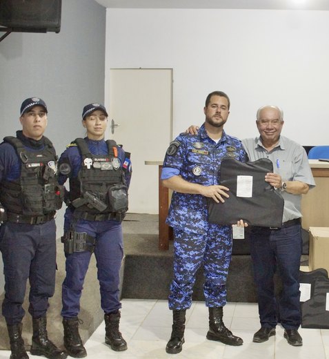 Guardas de Maragogi recebem coletes balísticos