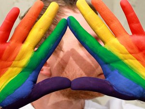 [Vídeo] Cliente denuncia supermercado por transhomofobia