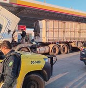 Motorista de carreta é abordado em Arapiraca por suspeita de transporte de carga sem nota fiscal