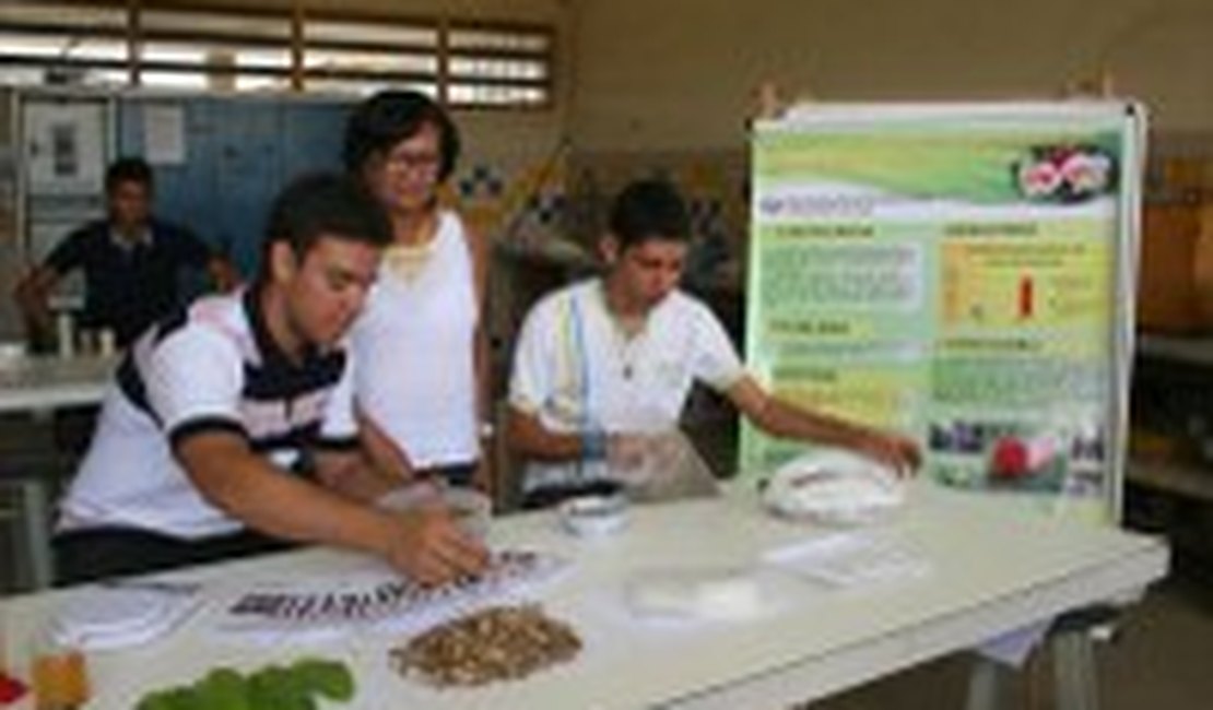 Alunos representam Alagoas em Feira de Ciências da USP 