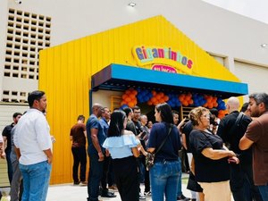 Comunidade escolar recebe nova unidade do Gigantinho no Feitosa