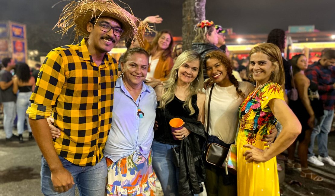 Turistas do Ceará escolhem Maceió como destino para curtir o São João: “A cidade é linda e a festa muito organizada”