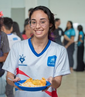 Rede Estadual reduz ultraprocessados na merenda escolar para 10% e ultrapassa meta federal