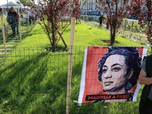 Jardim em homenagem a Marielle Franco é inaugurado em Paris