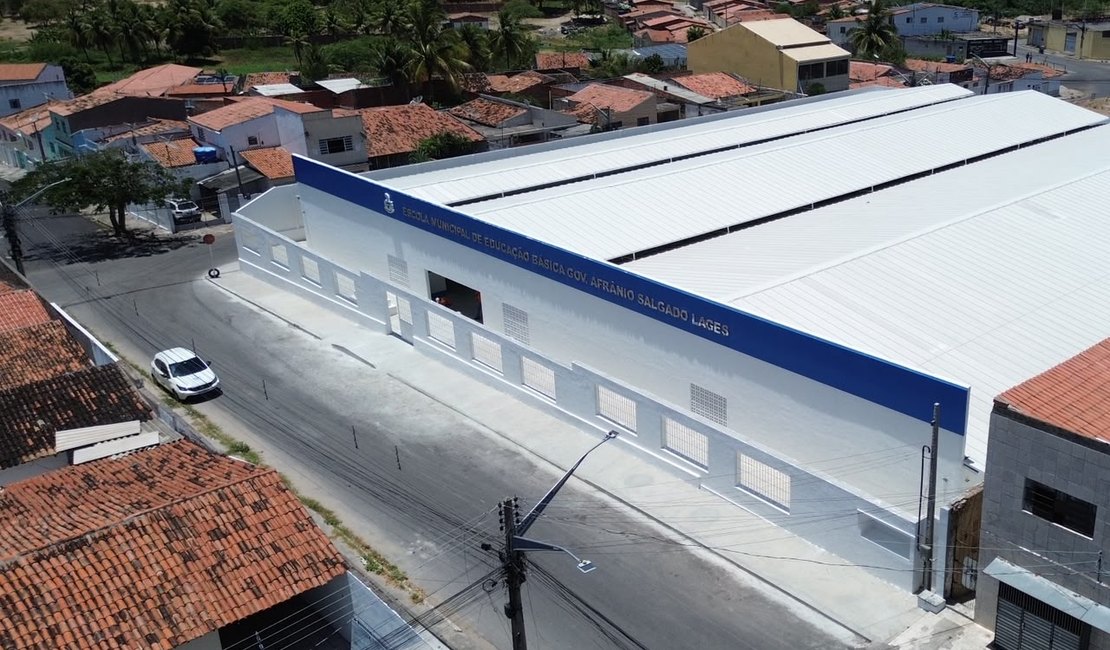 Ziane Costa inaugura nova Escola Afrânio Salgado Lages e entrega ampliação de unidade no Jardim Cordeiro
