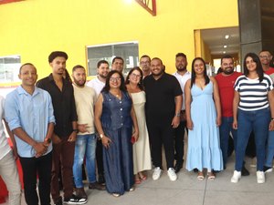 Prefeitura de Matriz de Camaragibe empossa novos servidores concursados