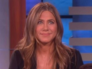 Jennifer Aniston sobre Friends: Estamos trabalhando em algo
