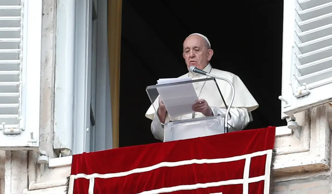 Papa Francisco nomeia primeira mulher para gabinete chave da Igreja