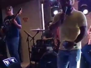 [Vídeo] Paulo Vaqueiro faz homenagem e publica última imagem  de músico que morreu em acidente de moto