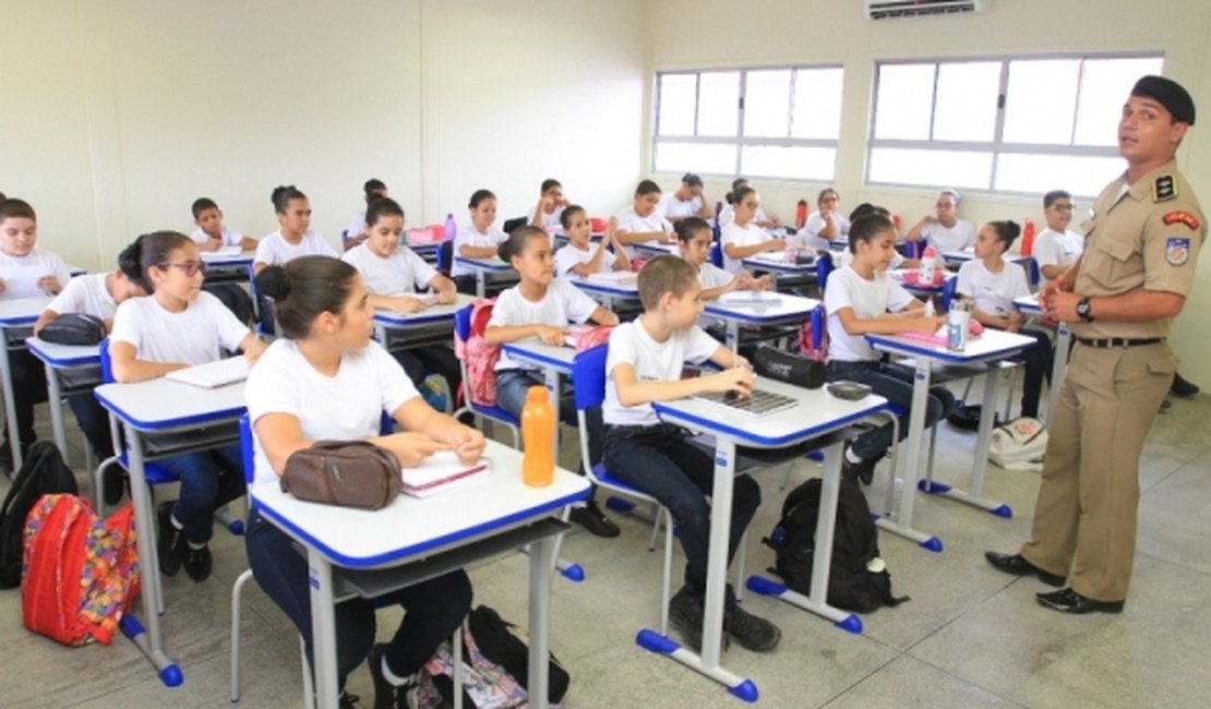 Mais de mil candidatos farão prova de seleção do Colégio Tiradentes da PM de Alagoas
